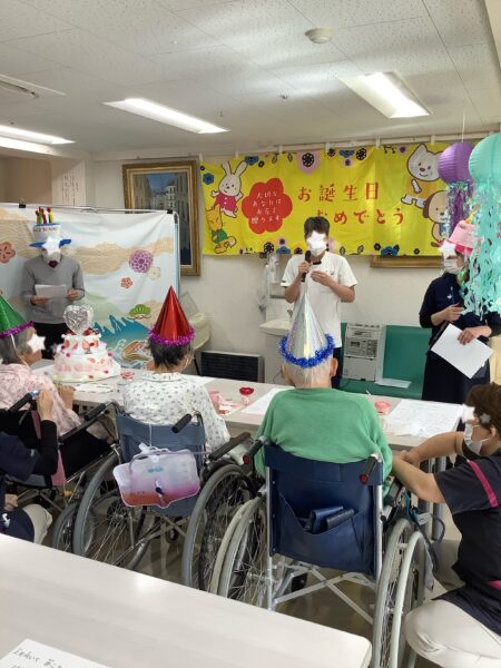 お誕生日会1
