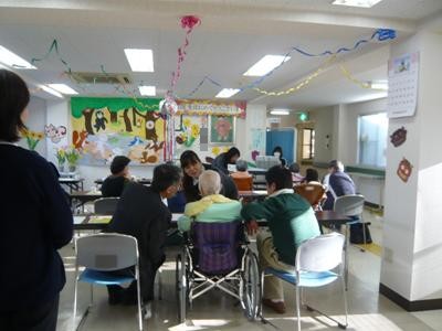 1月お誕生会写真 015